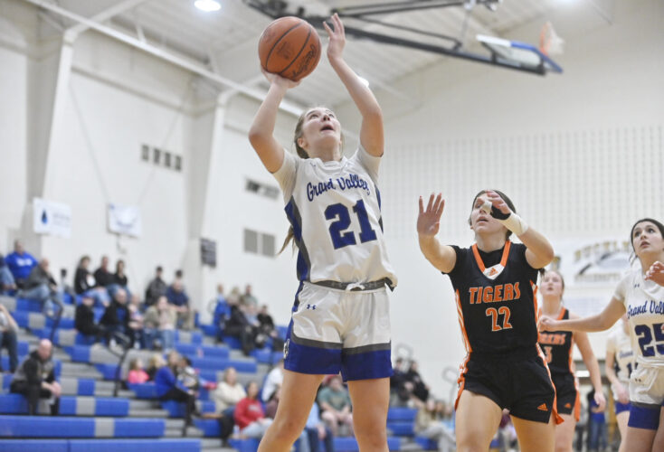 Grand Valley beats Springfield to advance in playoffs